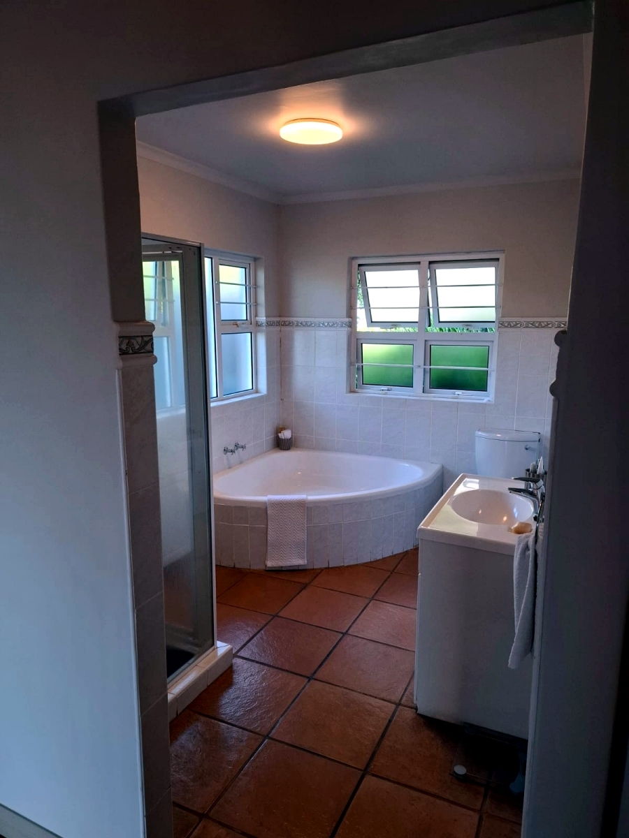 3 Bedroom Property for Sale in Newsel Beach KwaZulu-Natal