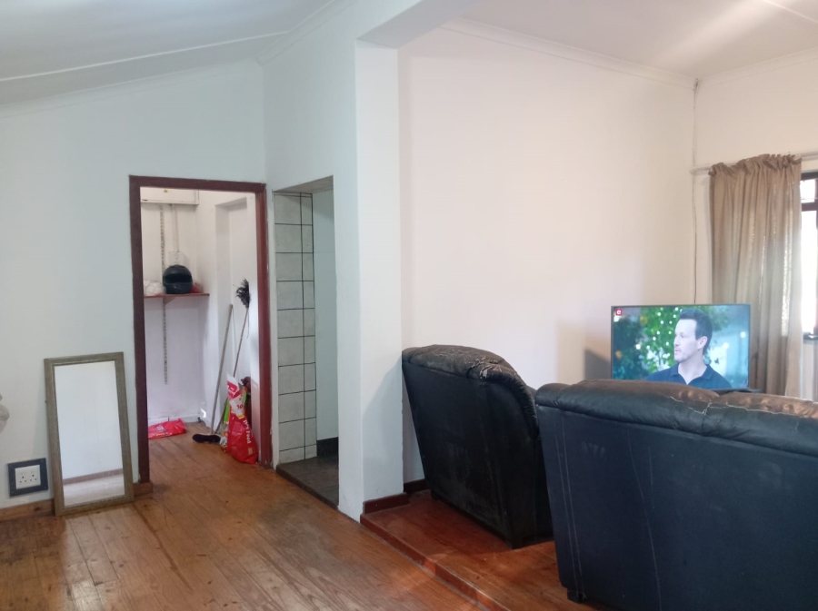 3 Bedroom Property for Sale in Amanzimtoti KwaZulu-Natal