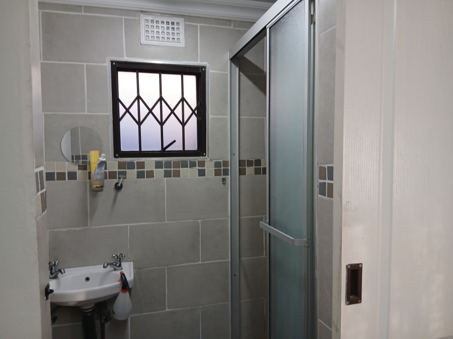 2 Bedroom Property for Sale in Bluff KwaZulu-Natal
