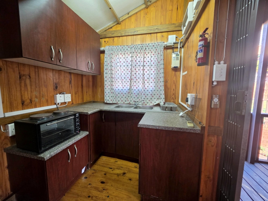 To Let 1 Bedroom Property for Rent in Montclair KwaZulu-Natal