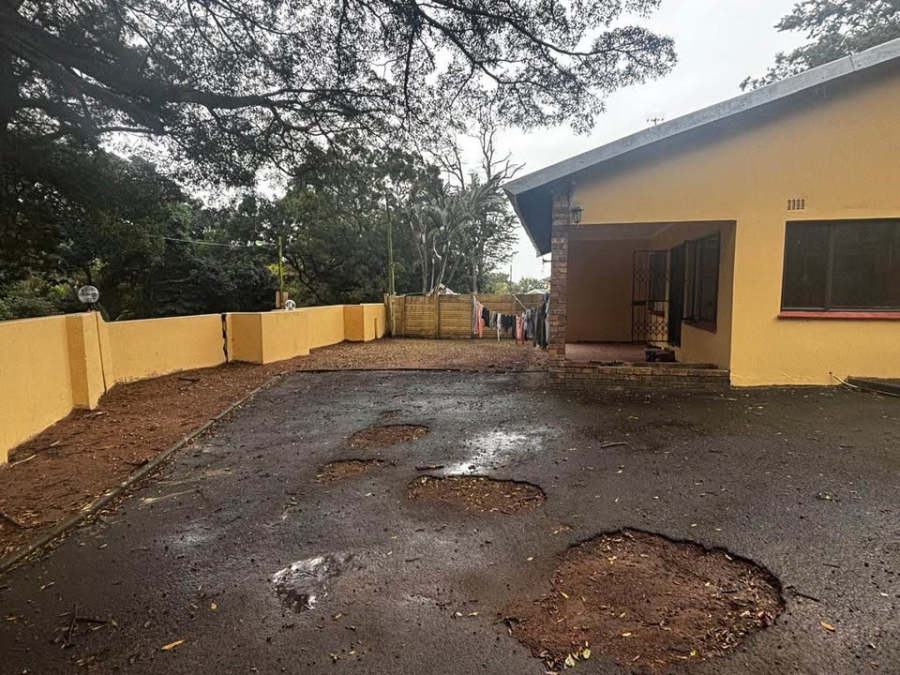 To Let 2 Bedroom Property for Rent in Yellowwood Park KwaZulu-Natal