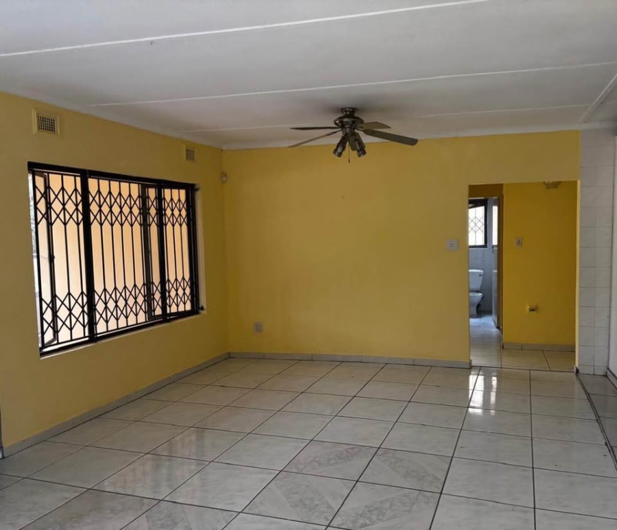 To Let 2 Bedroom Property for Rent in Yellowwood Park KwaZulu-Natal
