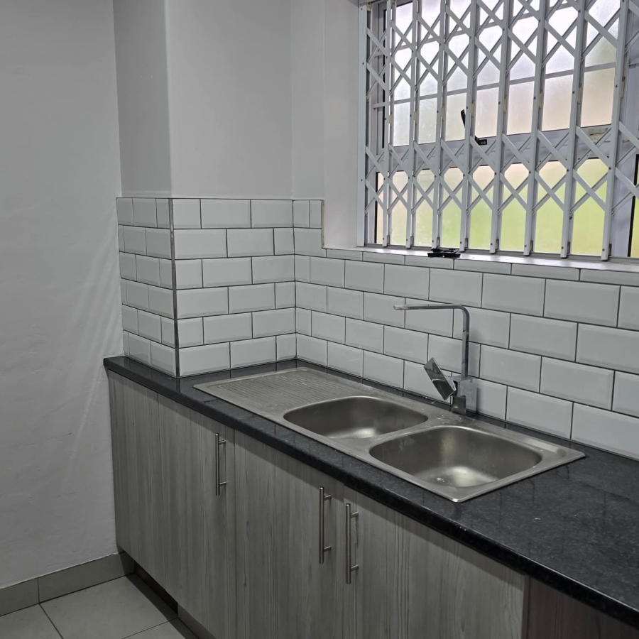2 Bedroom Property for Sale in Morningside KwaZulu-Natal