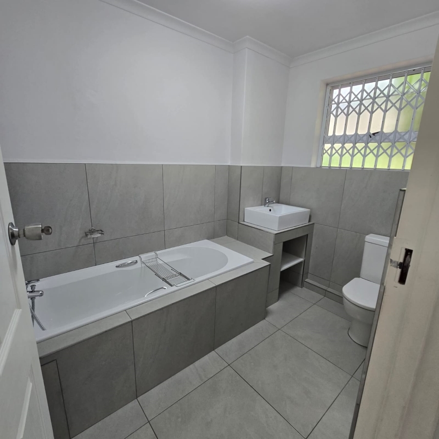 2 Bedroom Property for Sale in Morningside KwaZulu-Natal