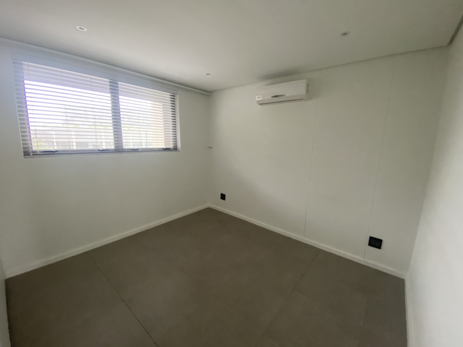 2 Bedroom Property for Sale in Sibaya Precinct KwaZulu-Natal