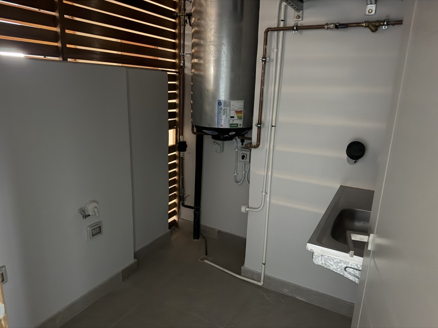To Let 2 Bedroom Property for Rent in Umhlanga Ridgeside KwaZulu-Natal