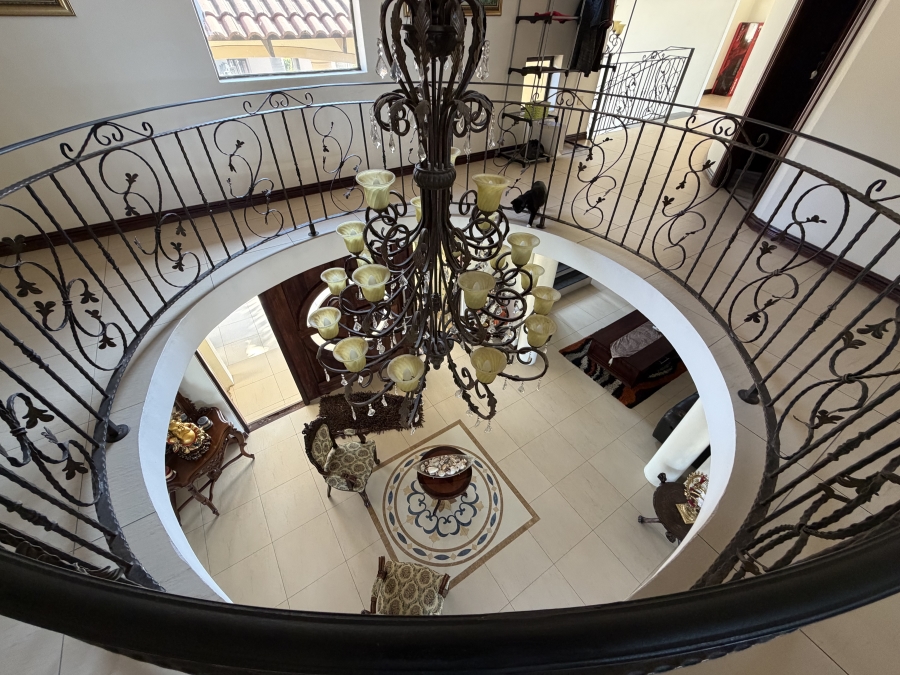 5 Bedroom Property for Sale in Izinga Estate KwaZulu-Natal