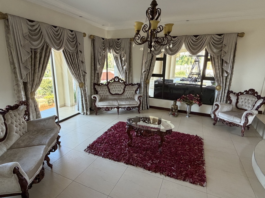 5 Bedroom Property for Sale in Izinga Estate KwaZulu-Natal