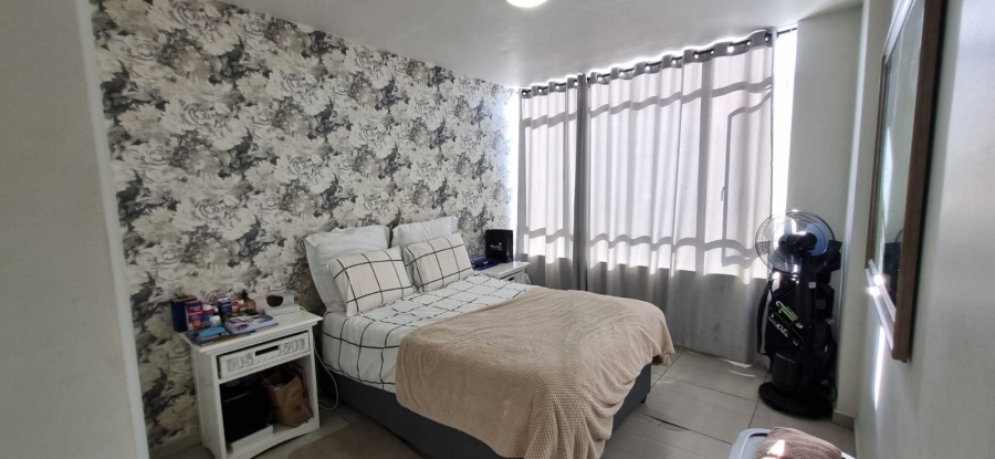 2 Bedroom Property for Sale in Essenwood KwaZulu-Natal