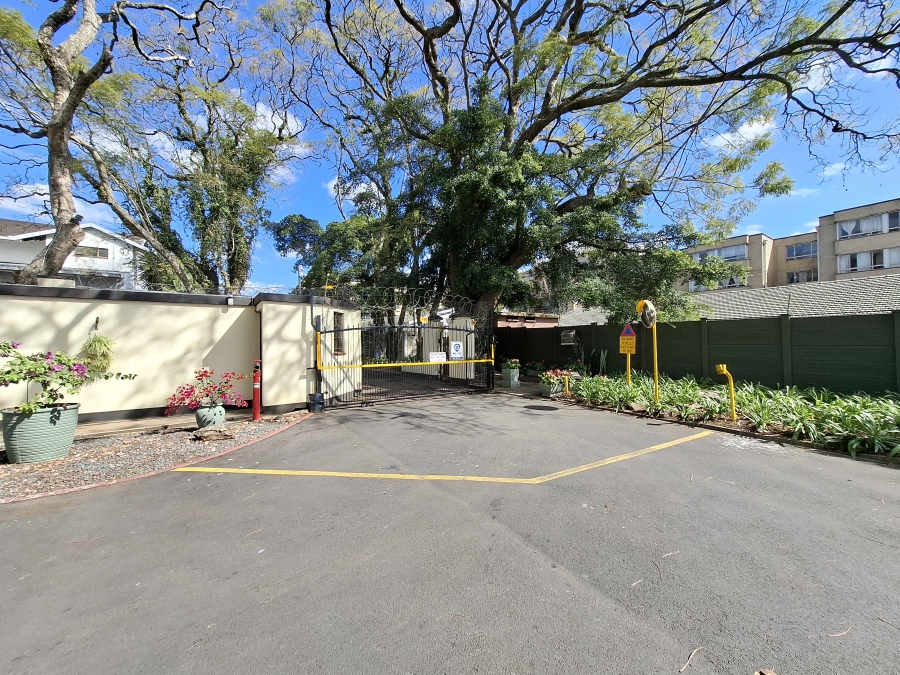 To Let 1 Bedroom Property for Rent in Pinetown KwaZulu-Natal