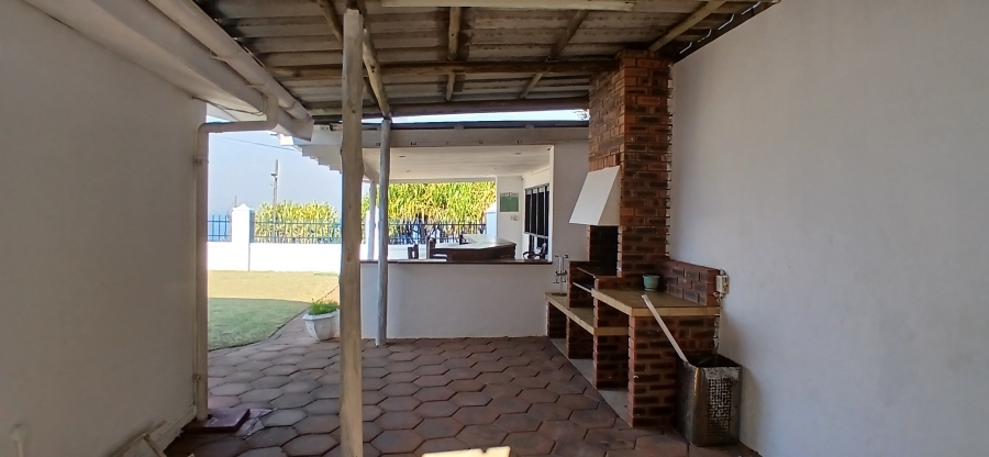 3 Bedroom Property for Sale in Brighton Beach KwaZulu-Natal