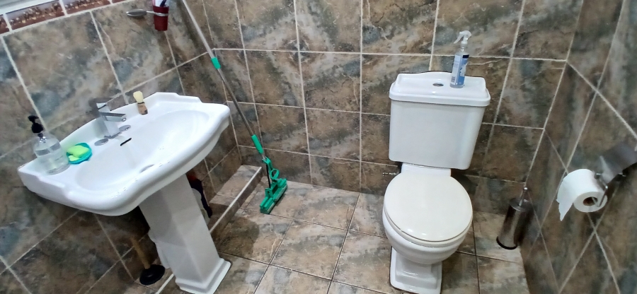 3 Bedroom Property for Sale in Brighton Beach KwaZulu-Natal