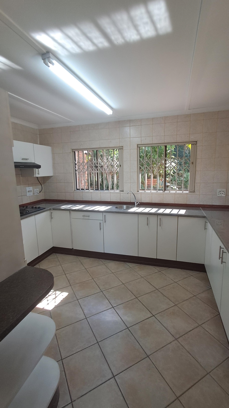 To Let 4 Bedroom Property for Rent in Panorama KwaZulu-Natal