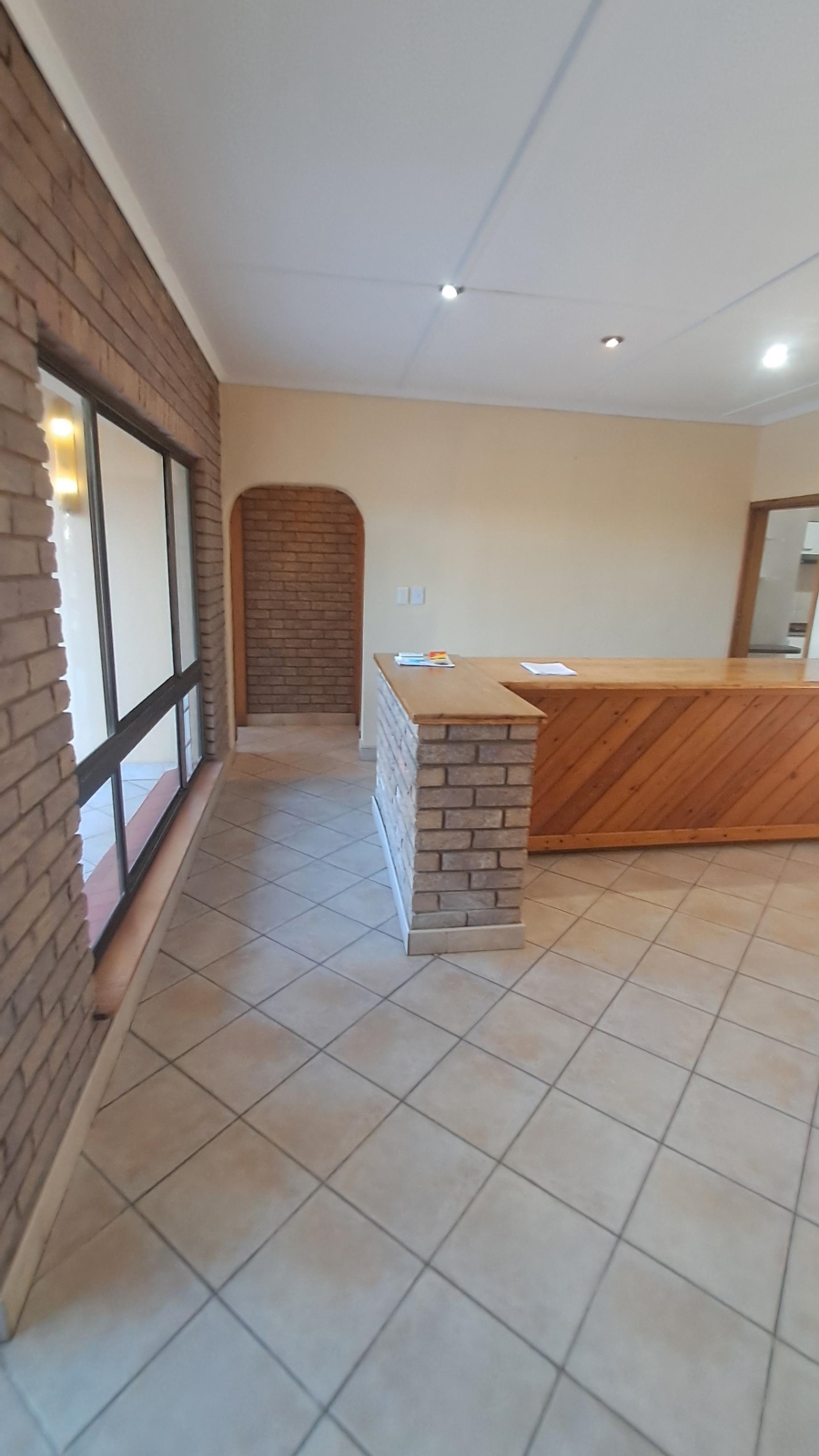 To Let 4 Bedroom Property for Rent in Panorama KwaZulu-Natal