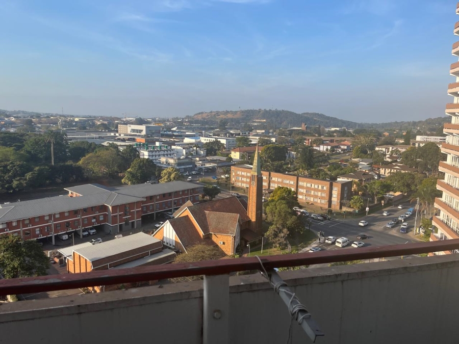 1 Bedroom Property for Sale in Pinetown KwaZulu-Natal