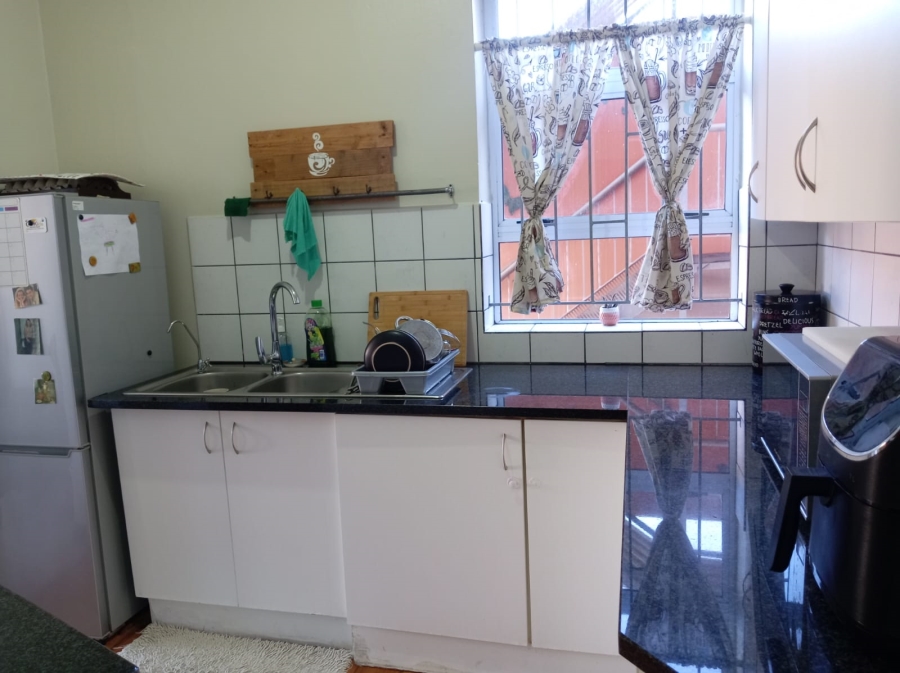 3 Bedroom Property for Sale in Amanzimtoti KwaZulu-Natal