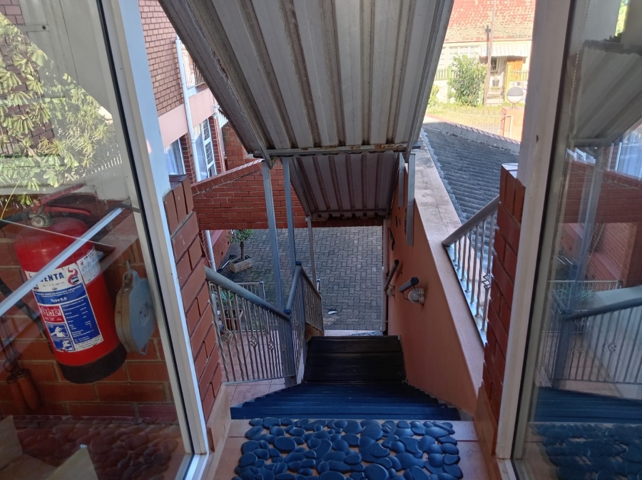 3 Bedroom Property for Sale in Amanzimtoti KwaZulu-Natal