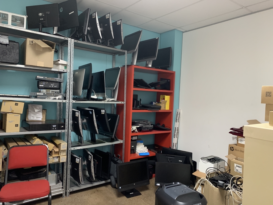 To Let Commercial Property for Rent in La Lucia Ridge KwaZulu-Natal