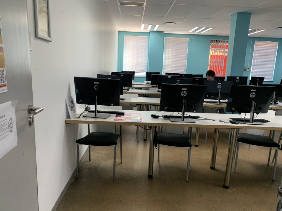 To Let Commercial Property for Rent in La Lucia Ridge KwaZulu-Natal