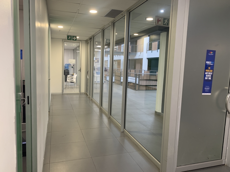 To Let Commercial Property for Rent in La Lucia Ridge KwaZulu-Natal