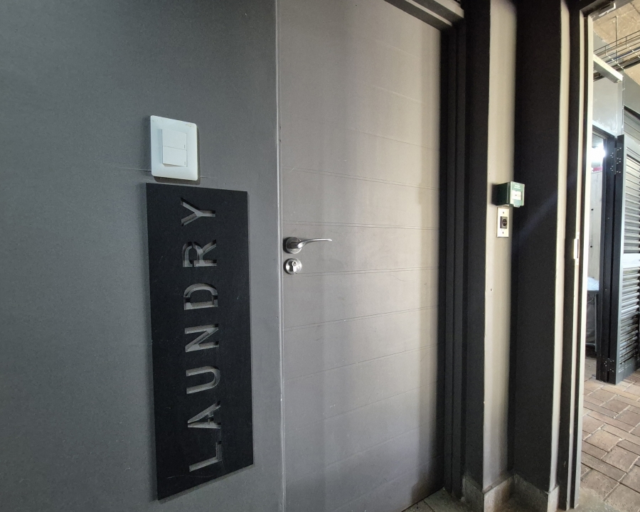 2 Bedroom Property for Sale in Ballitoville KwaZulu-Natal