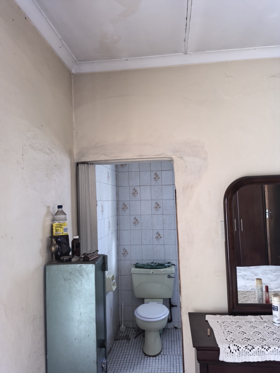 To Let 4 Bedroom Property for Rent in Umlazi V KwaZulu-Natal