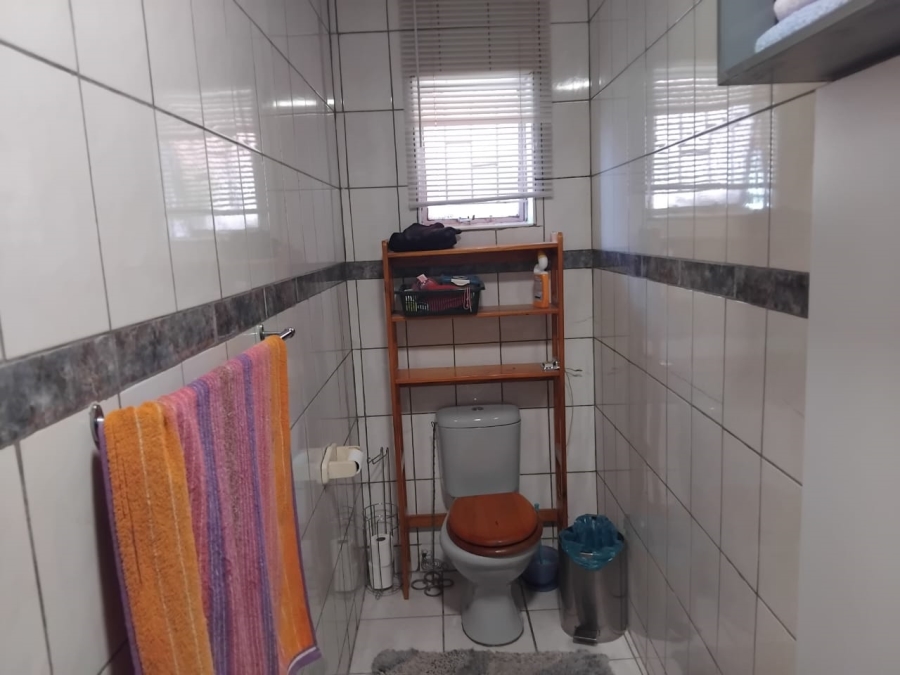 3 Bedroom Property for Sale in Lennoxton KwaZulu-Natal