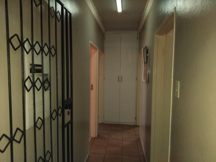 3 Bedroom Property for Sale in Lennoxton KwaZulu-Natal