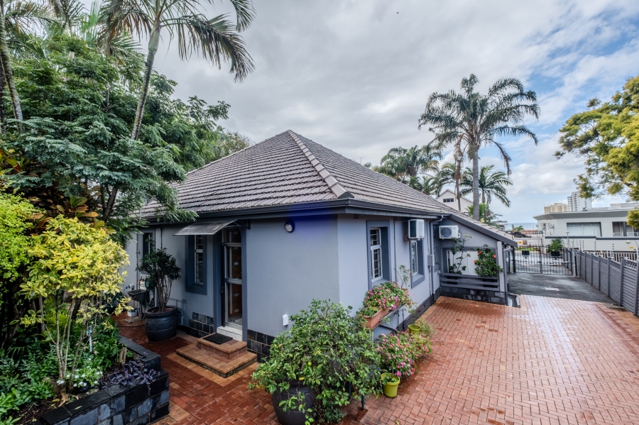 4 Bedroom Property for Sale in Riverside KwaZulu-Natal