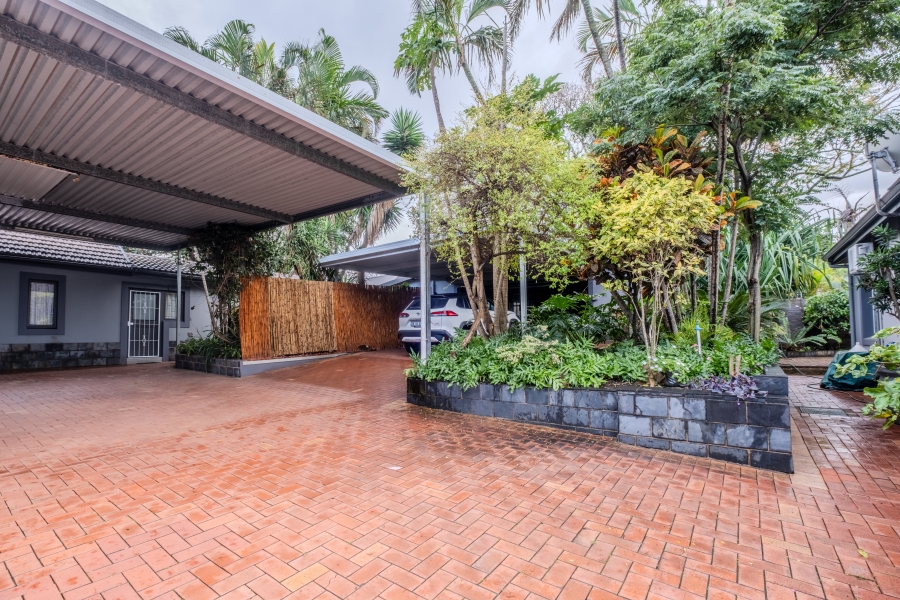 4 Bedroom Property for Sale in Riverside KwaZulu-Natal