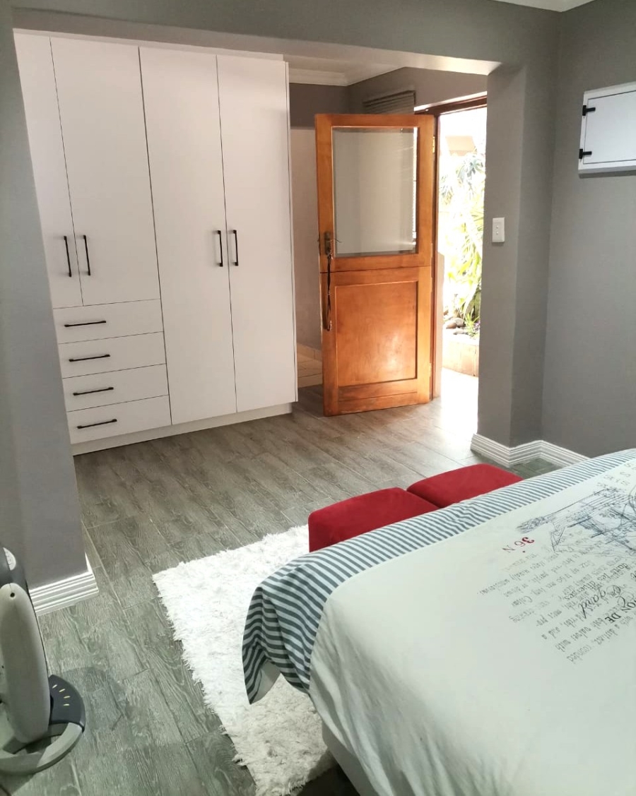 4 Bedroom Property for Sale in Riverside KwaZulu-Natal