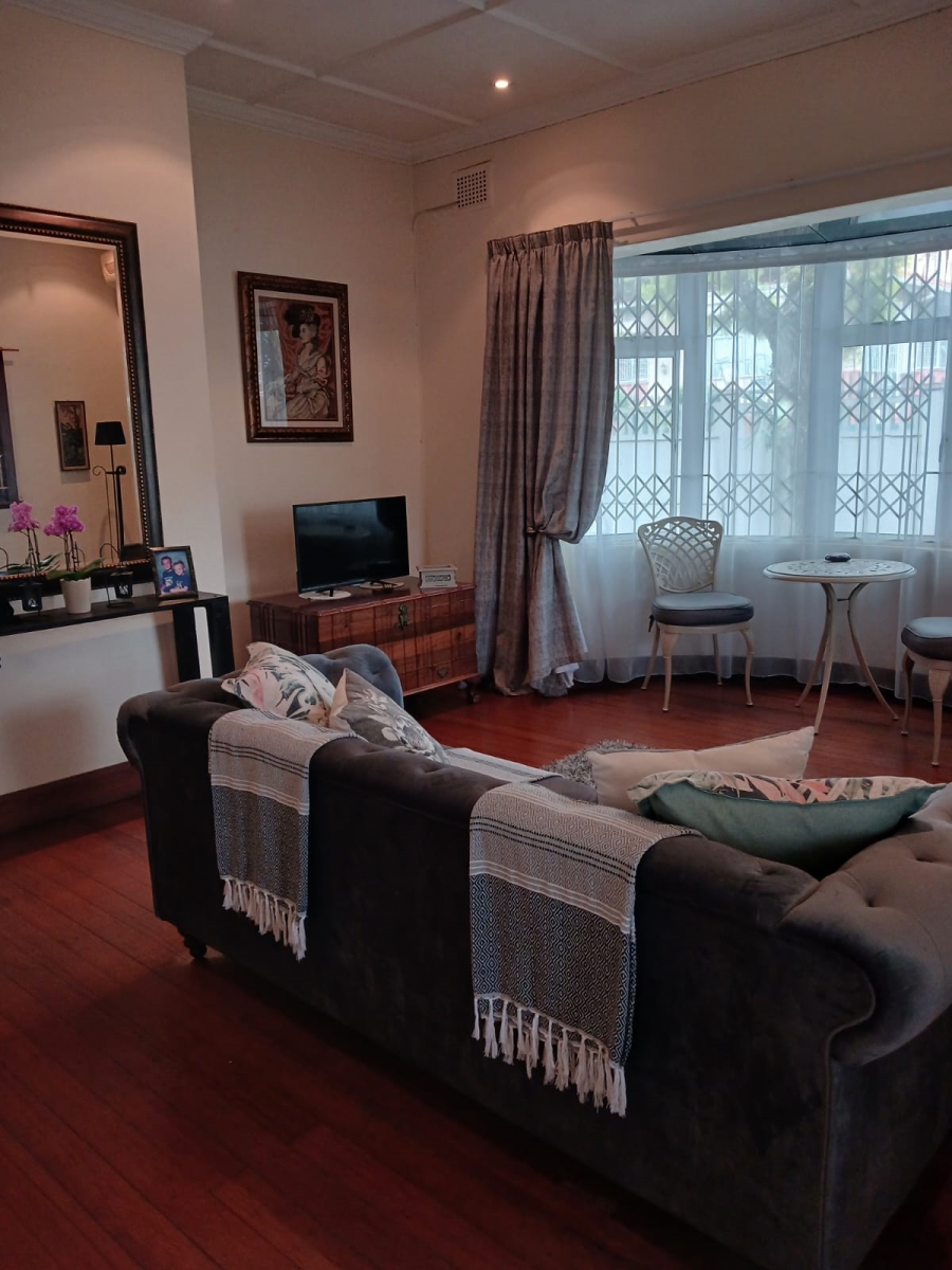 To Let 2 Bedroom Property for Rent in Glenwood KwaZulu-Natal