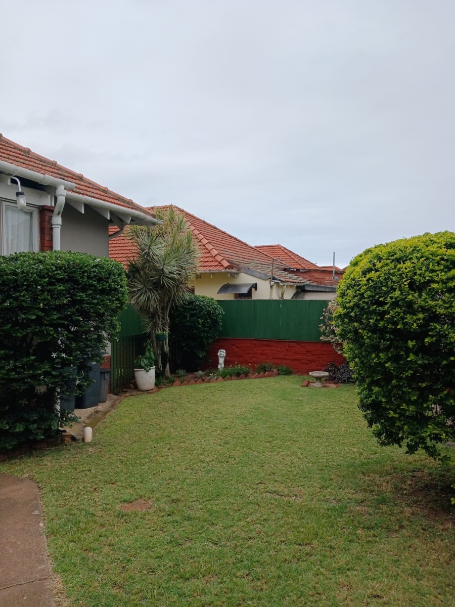 To Let 2 Bedroom Property for Rent in Glenwood KwaZulu-Natal