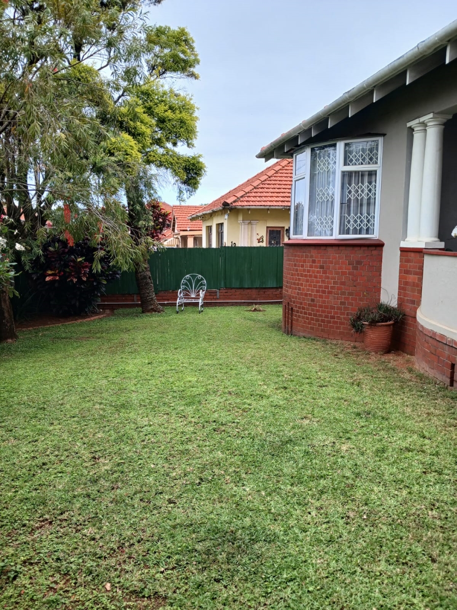 To Let 2 Bedroom Property for Rent in Glenwood KwaZulu-Natal
