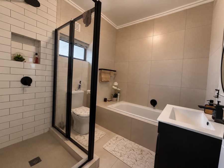 To Let 2 Bedroom Property for Rent in Ballito Central KwaZulu-Natal