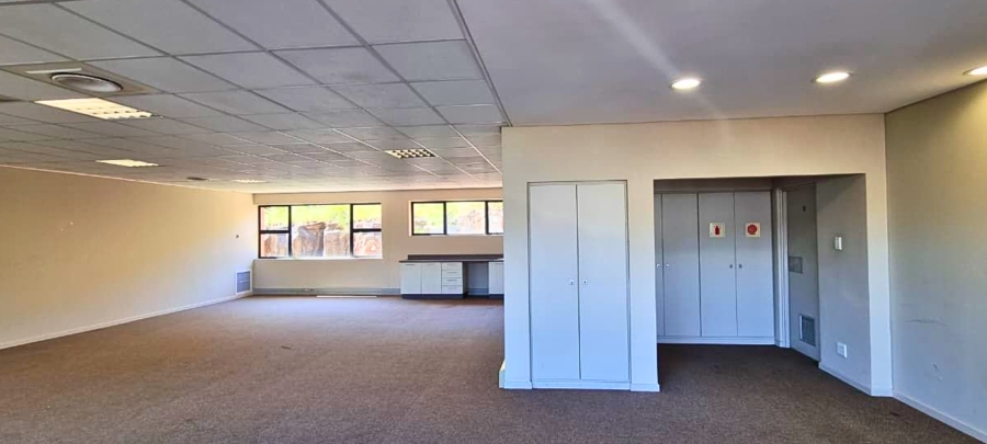 Commercial Property for Sale in Leonard KwaZulu-Natal
