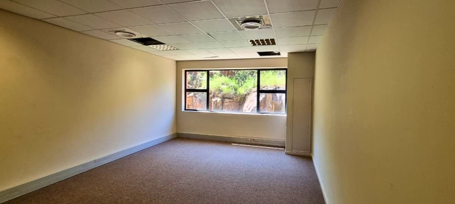 Commercial Property for Sale in Leonard KwaZulu-Natal