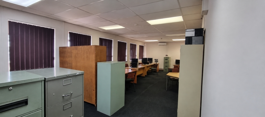 Commercial Property for Sale in Leonard KwaZulu-Natal