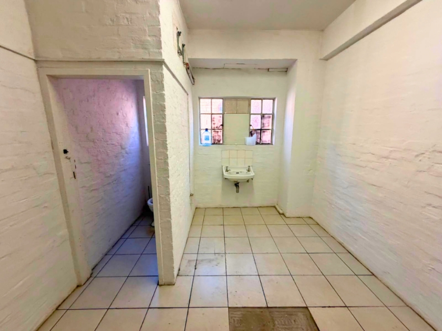 To Let Commercial Property for Rent in Pietermaritzburg Central KwaZulu-Natal