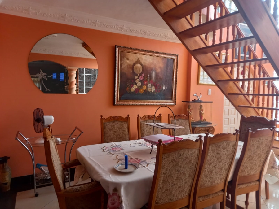 5 Bedroom Property for Sale in Queensmead Industrial KwaZulu-Natal