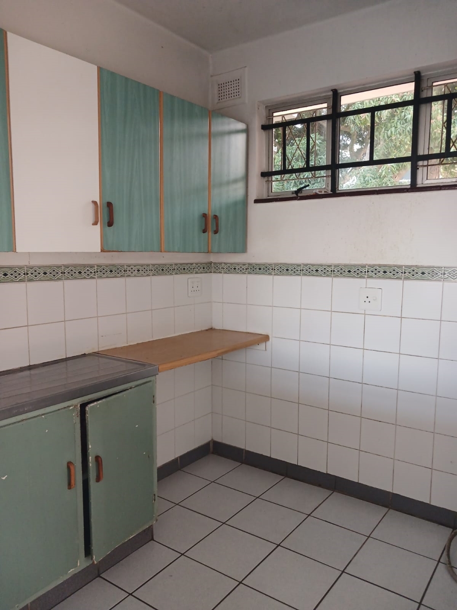 To Let 2 Bedroom Property for Rent in Glenwood KwaZulu-Natal