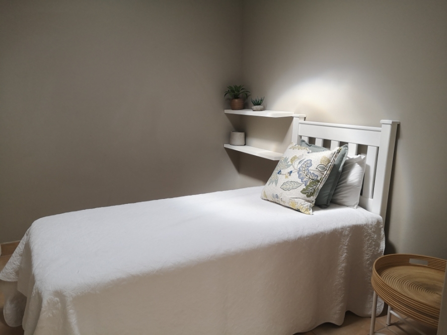 To Let 4 Bedroom Property for Rent in La Lucia KwaZulu-Natal