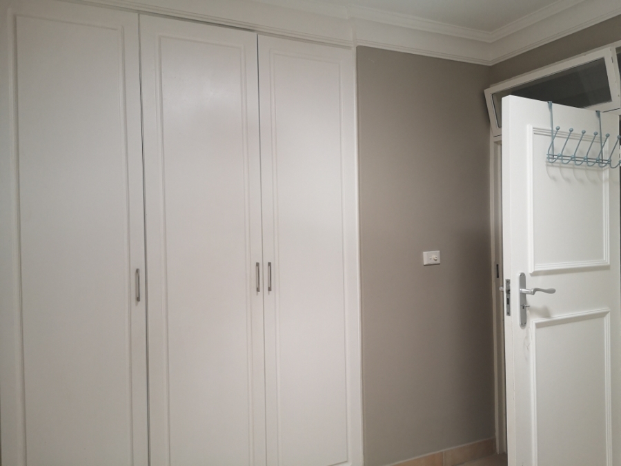 To Let 4 Bedroom Property for Rent in La Lucia KwaZulu-Natal