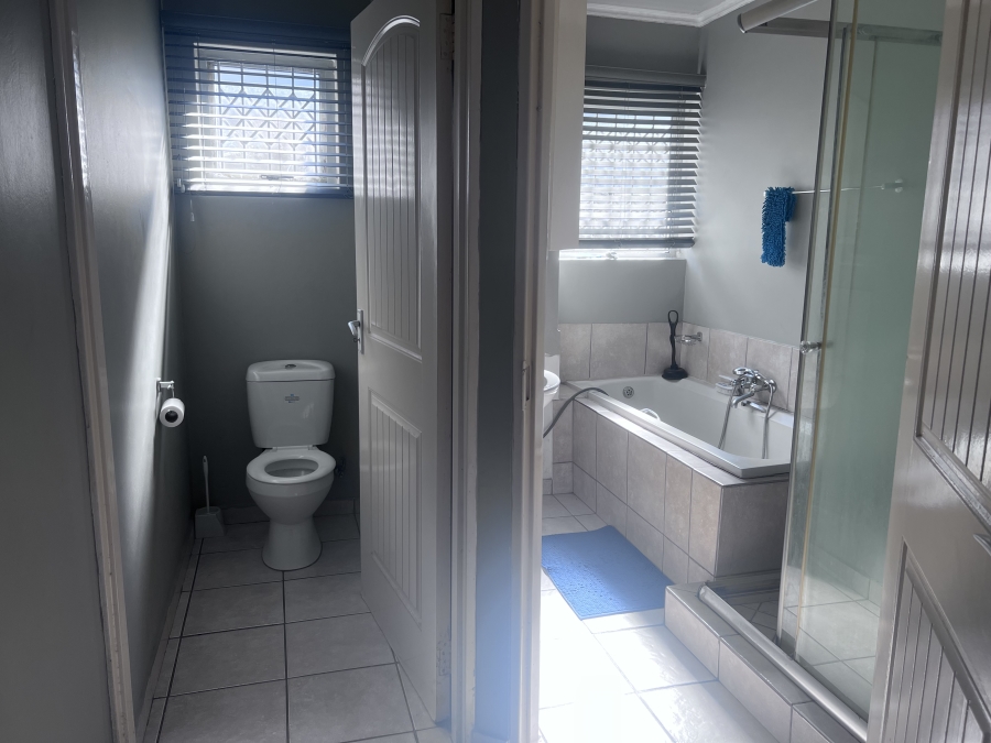 2 Bedroom Property for Sale in Woodhurst KwaZulu-Natal