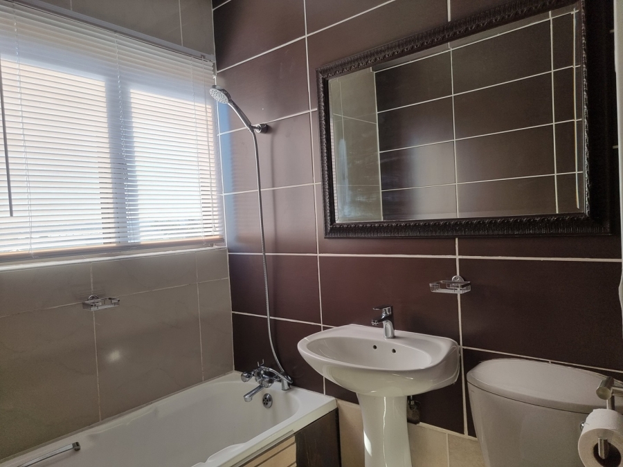 2 Bedroom Property for Sale in Bluff KwaZulu-Natal