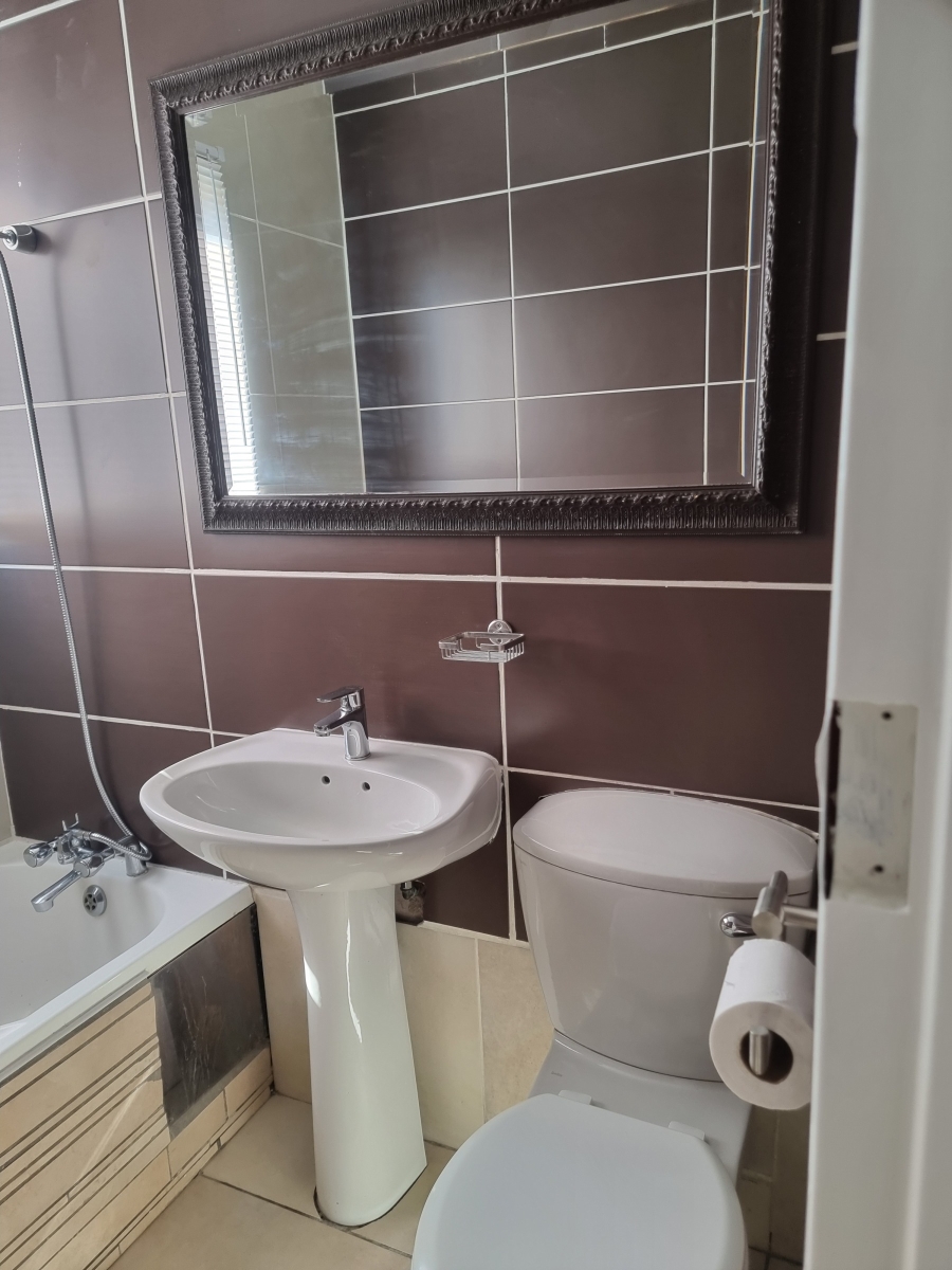 2 Bedroom Property for Sale in Bluff KwaZulu-Natal