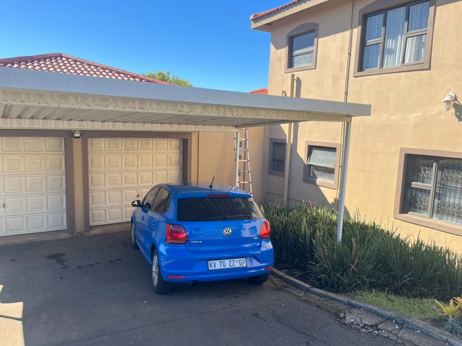 5 Bedroom Property for Sale in Ridgeview KwaZulu-Natal