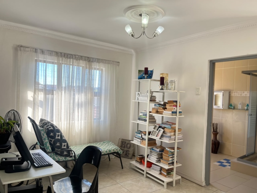 5 Bedroom Property for Sale in Ridgeview KwaZulu-Natal