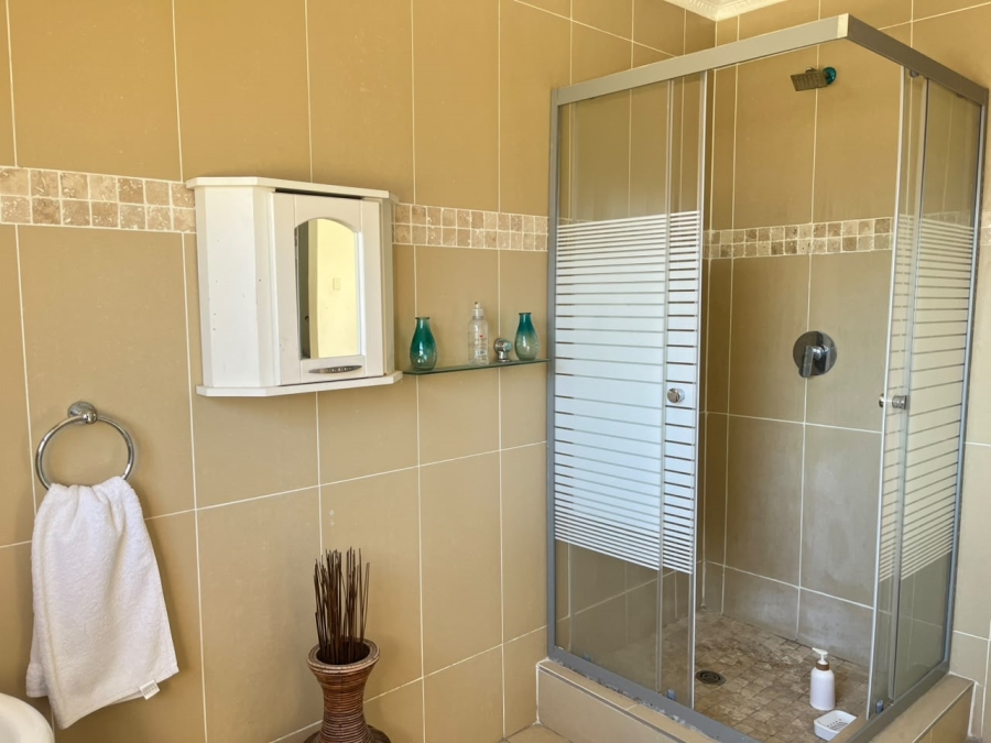 5 Bedroom Property for Sale in Ridgeview KwaZulu-Natal