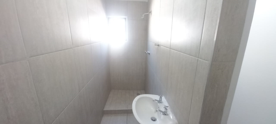 To Let Commercial Property for Rent in Windermere KwaZulu-Natal